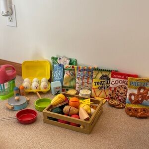 Play Food Set with Crate and felt Money